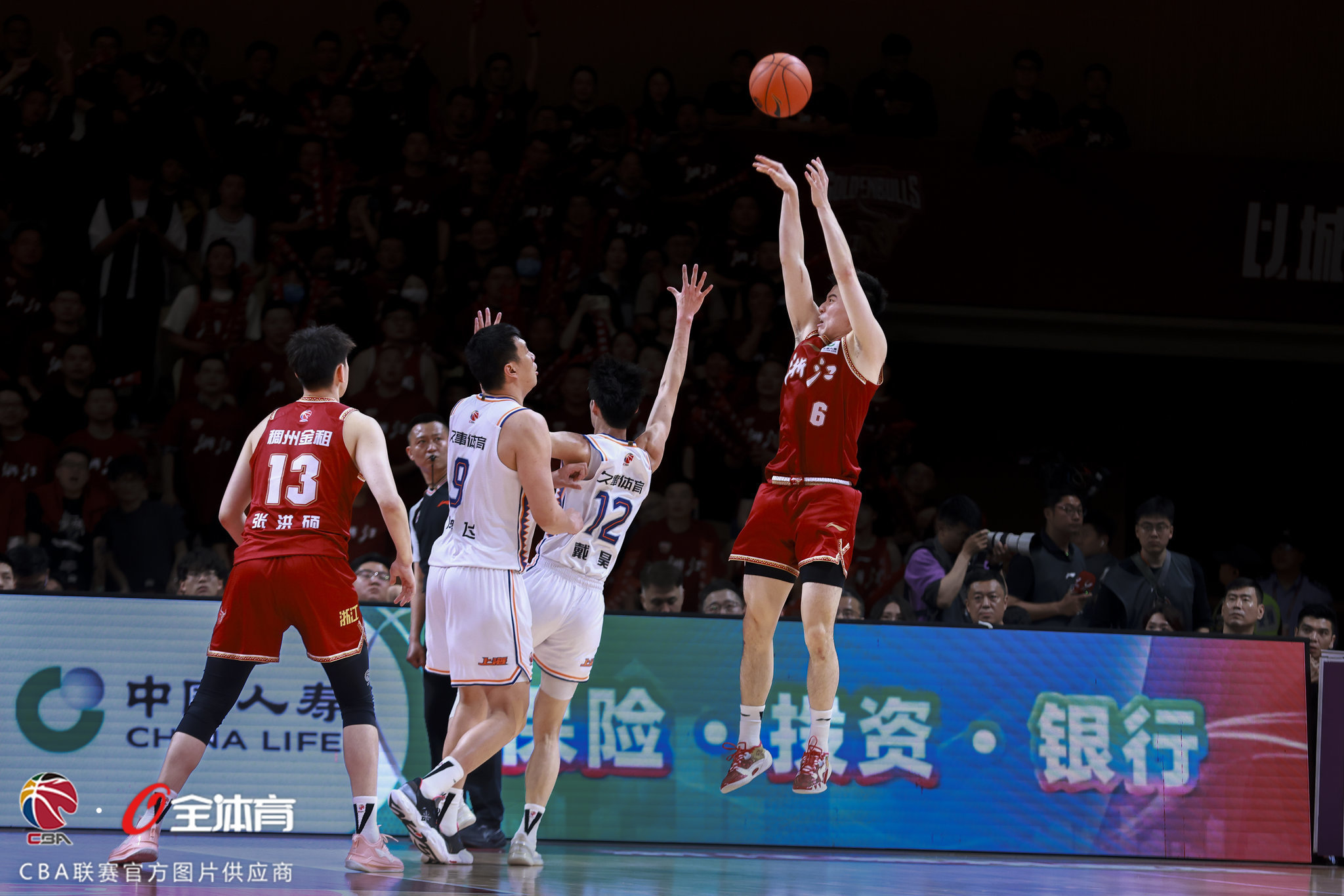 俱乐部杯-刘泽一16+9浙江胜吉林吴昌泽9+12(浮光灿烂一朝免费阅读)