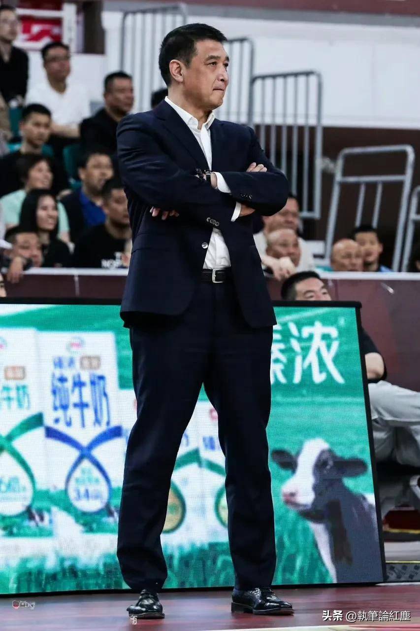 开云体育网站-闵鹿蕾因个人原因辞职聘请张庆鹏担任主教练的简单介绍