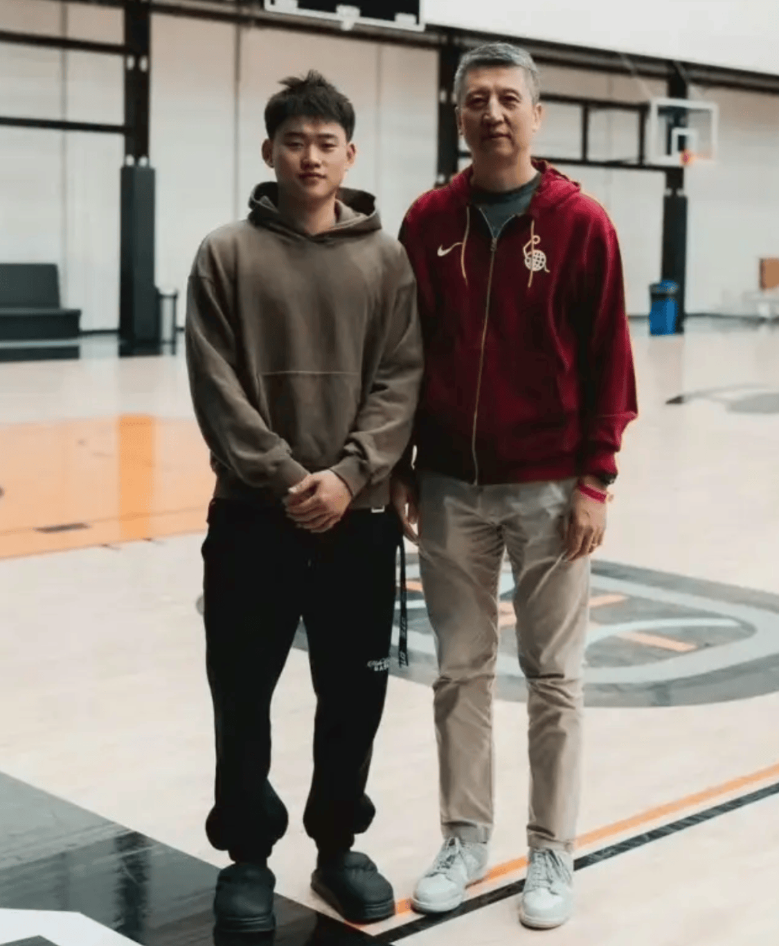 把天赋带到加利福尼亚，赵维伦OTE高光集锦回顾(毕加索亚威农少女赏析)